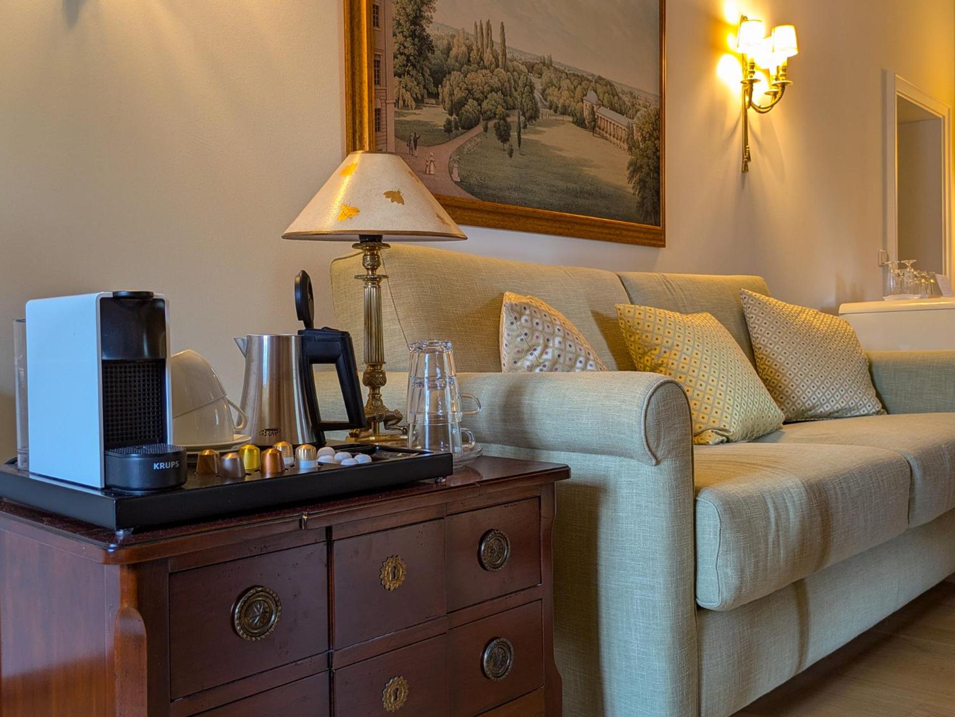 Coffee/tea facilities