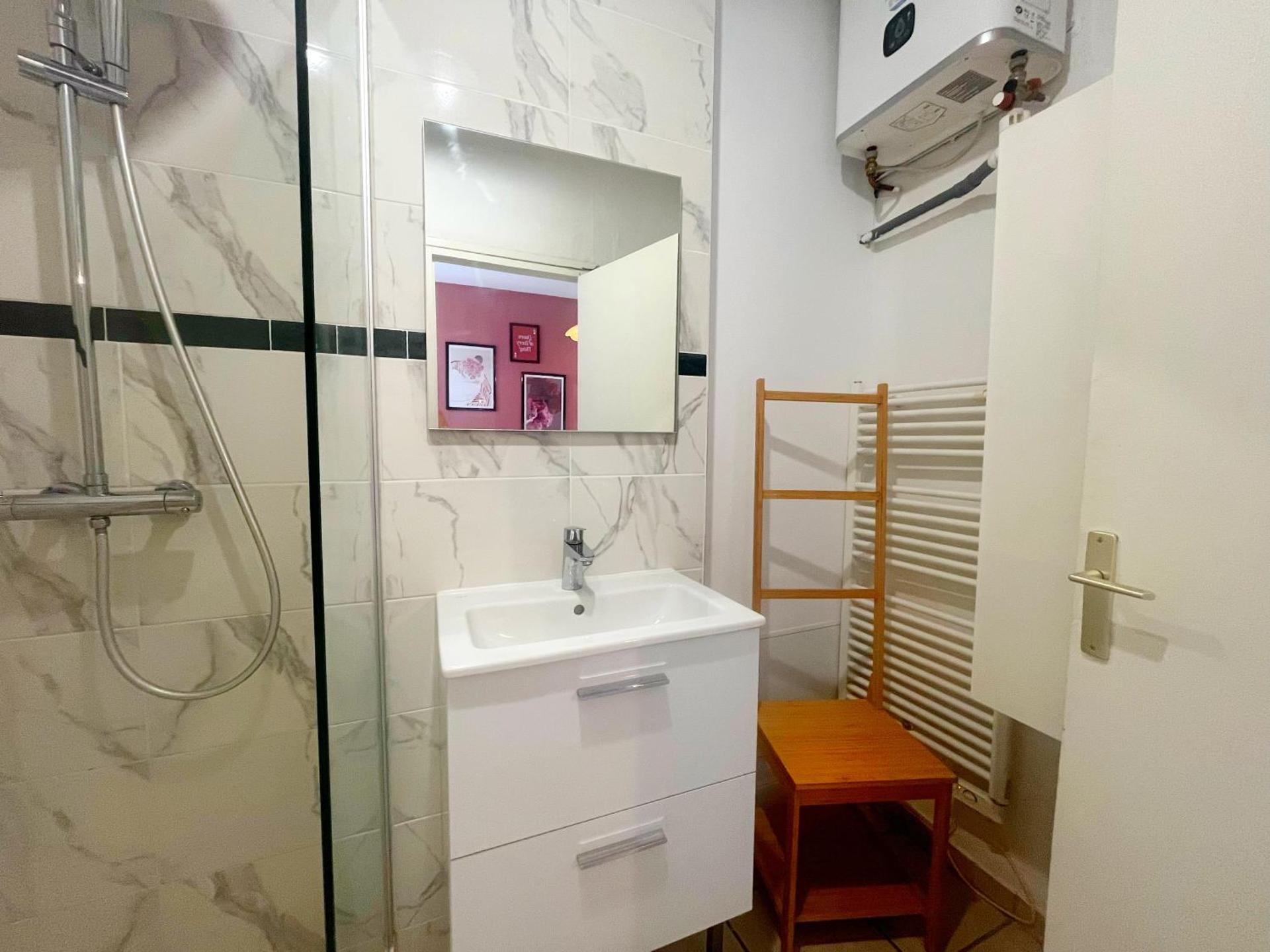 Willy - appartement 4 personnes check in h24 - wifi