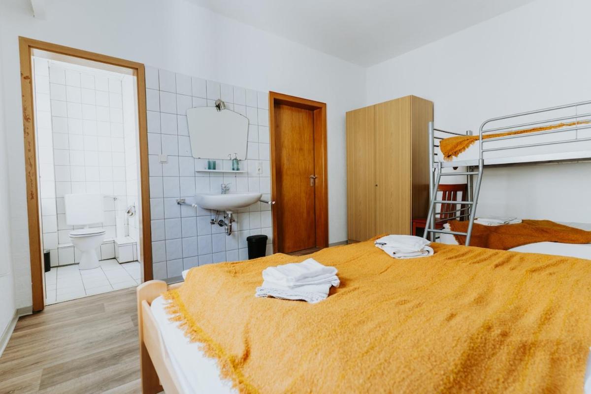 Gemütliches Gästehaus am Rhein!