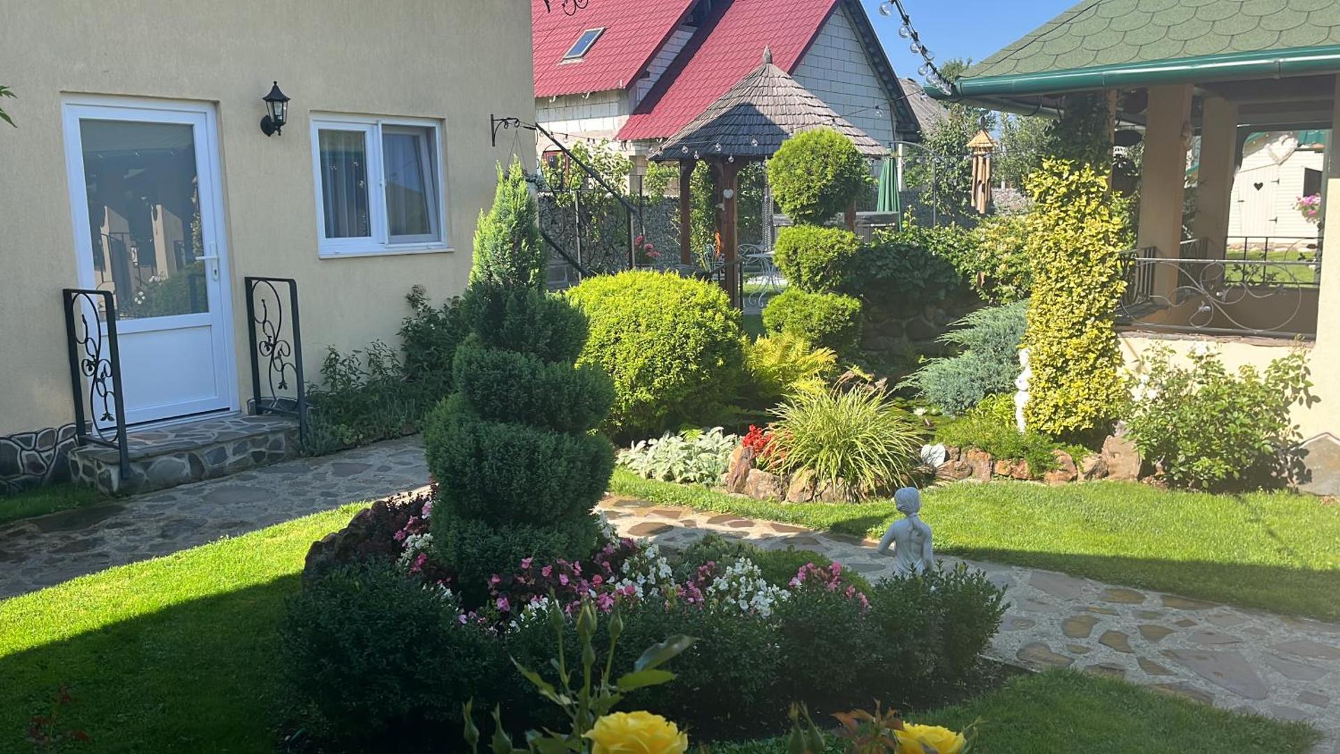 Casa Moldovan ( Coltisorul meu de rai)