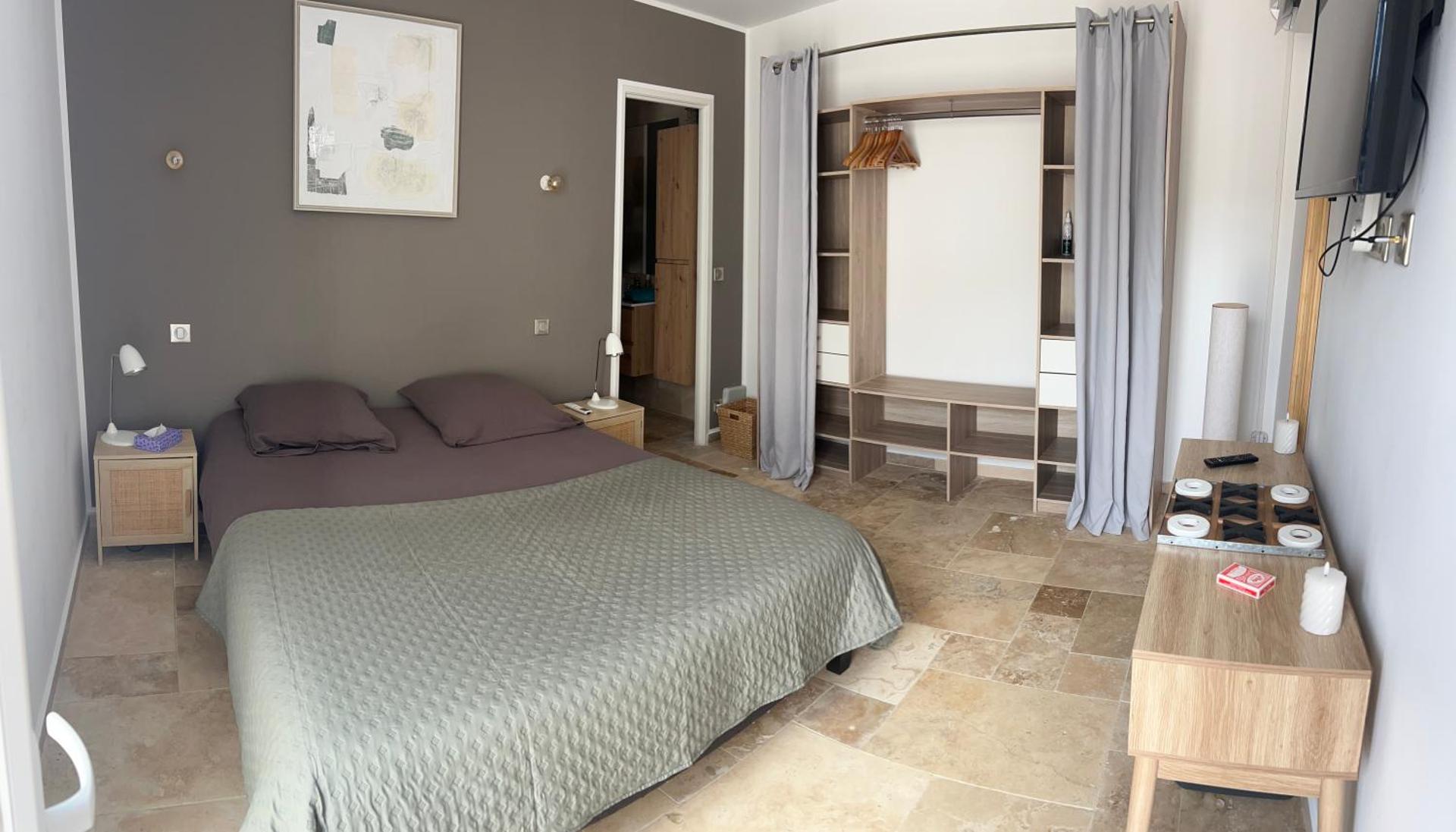 Studio Indépendant dans Villa