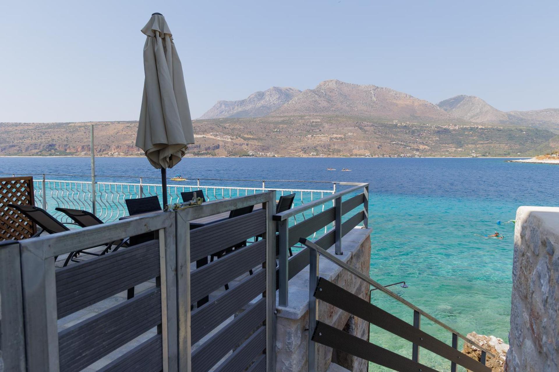 Limeni koilakos Suite