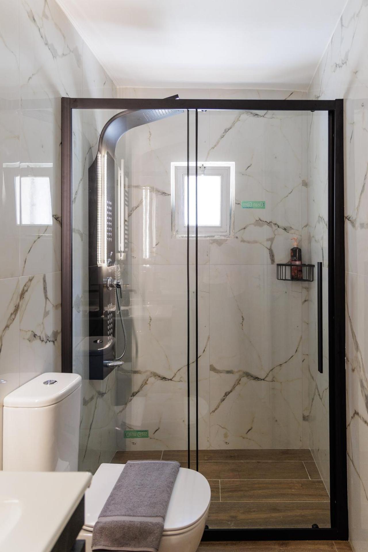 Limeni koilakos Suite