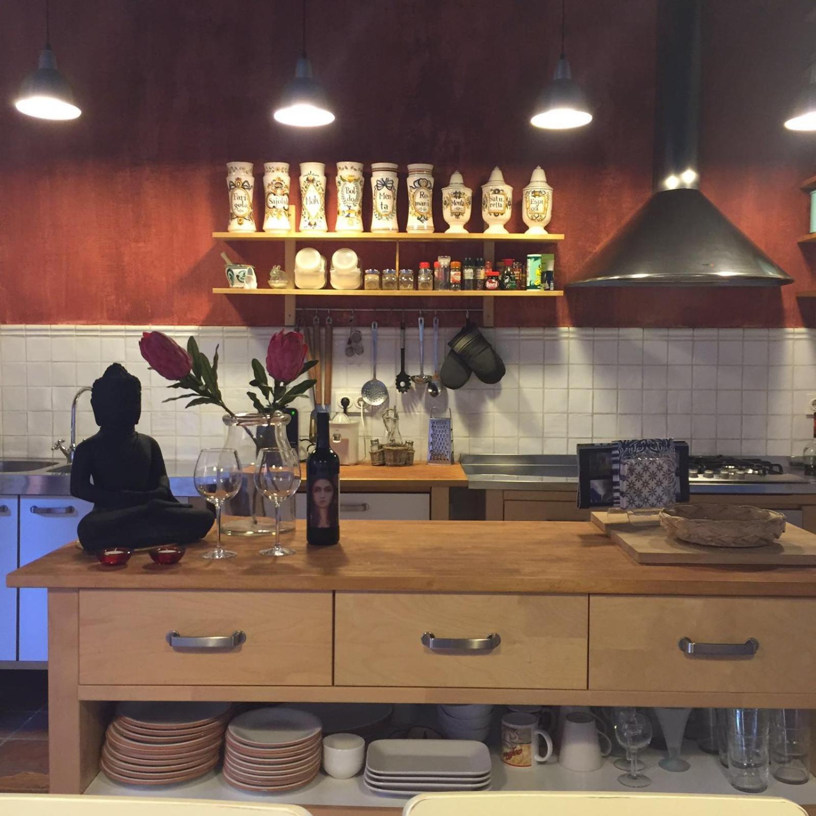 Kitchen or kitchenette