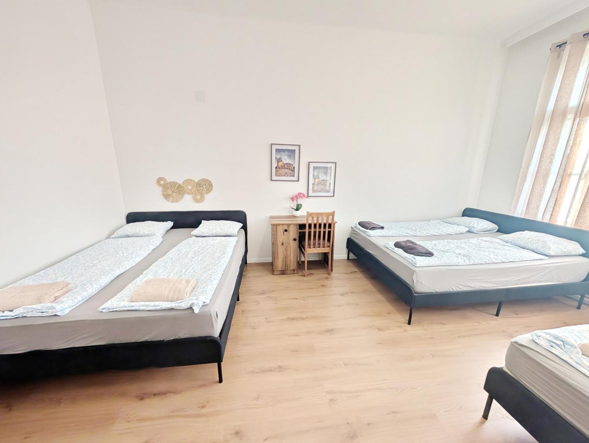 Lovely Apartment - 15 Min from Airport & City Center, 5 Min from Vienna Main-Bus Station EZ10a