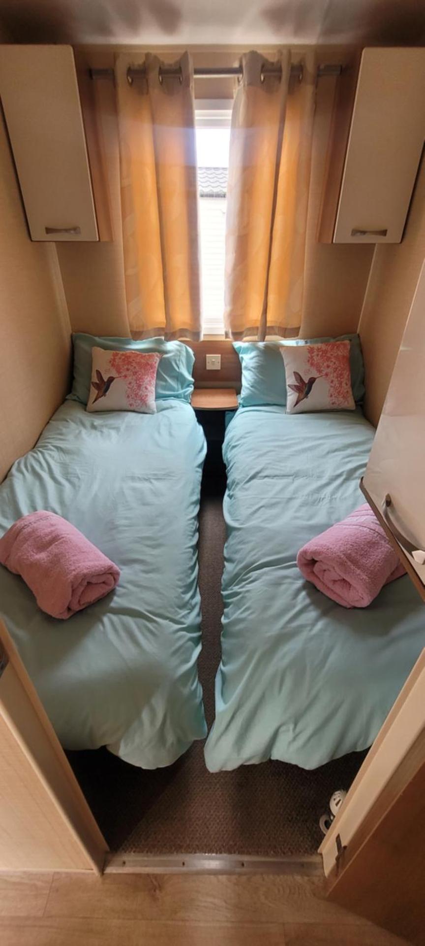 Willerby Delux - Holiday Home by the Sea - close to the Entertainment Complex-bedding, towels & wifi Included!