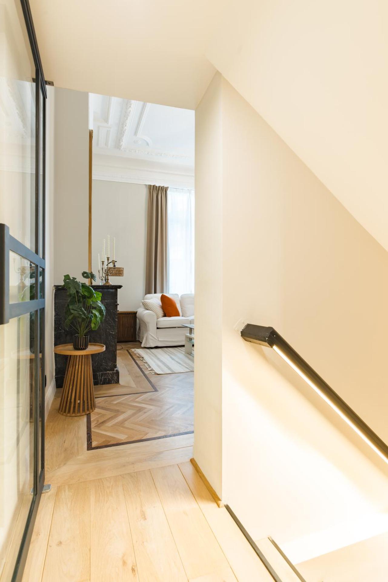 Elégance du Quartier Européen Parking gratuit