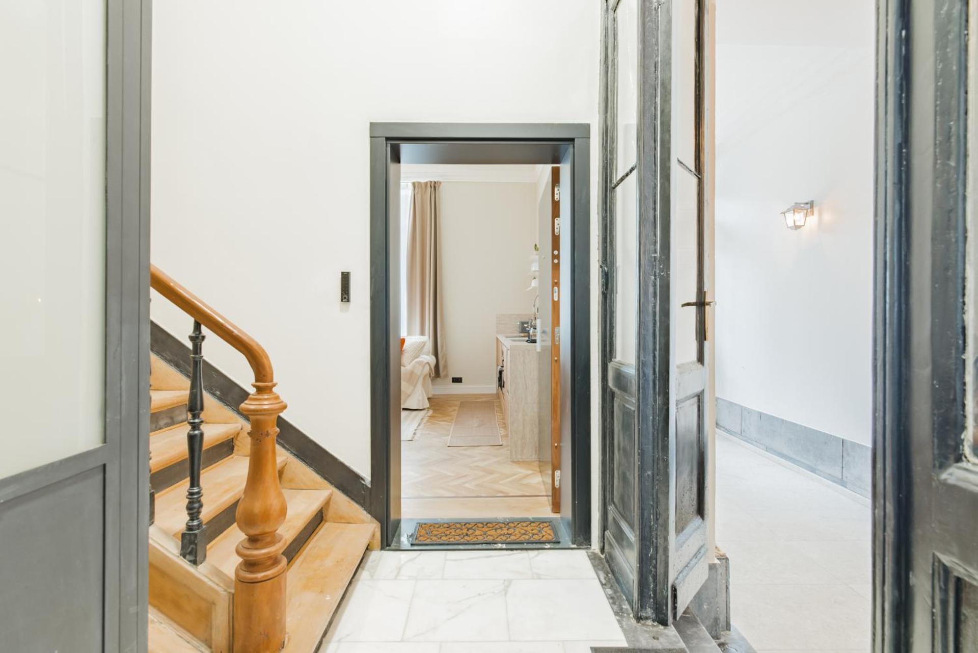 Elégance du Quartier Européen Parking gratuit