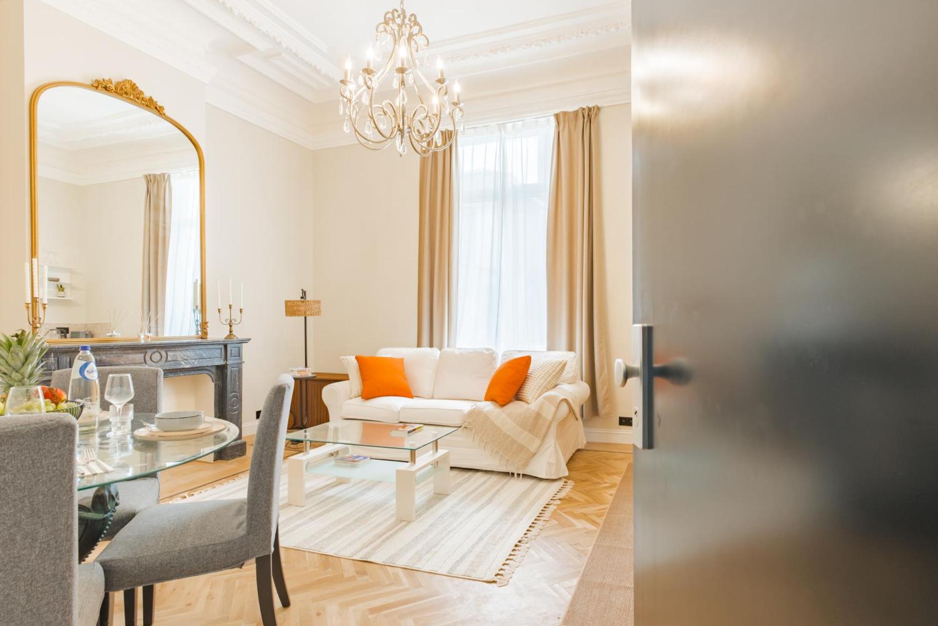 Elégance du Quartier Européen Parking gratuit