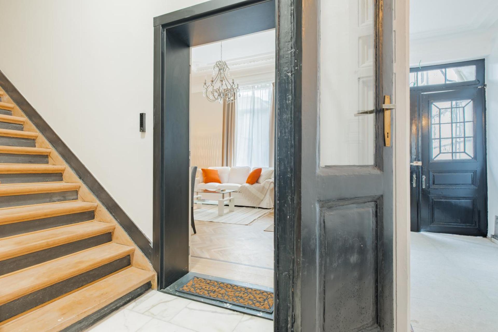 Elégance du Quartier Européen Parking gratuit