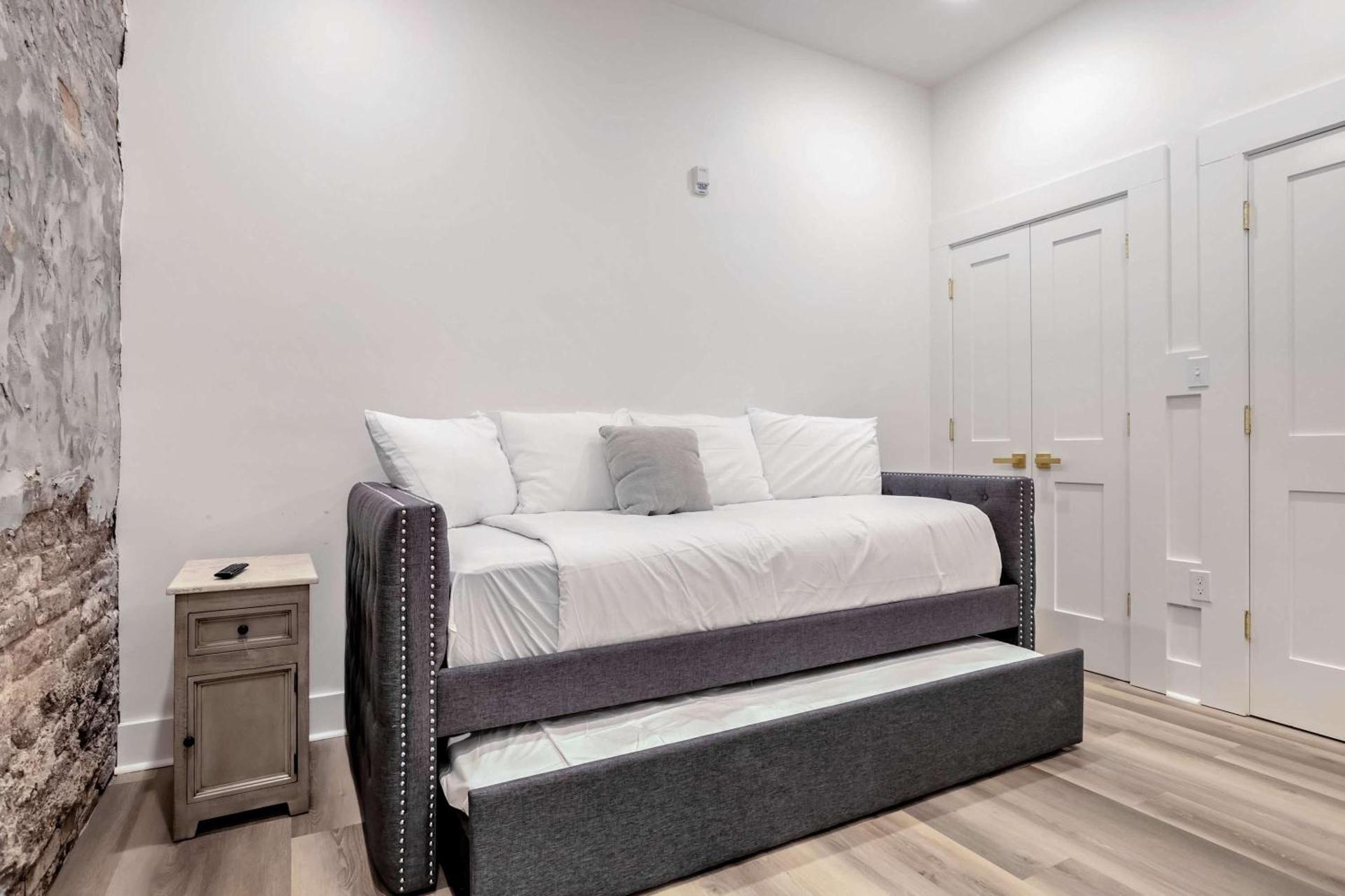 Roami at The Churchill