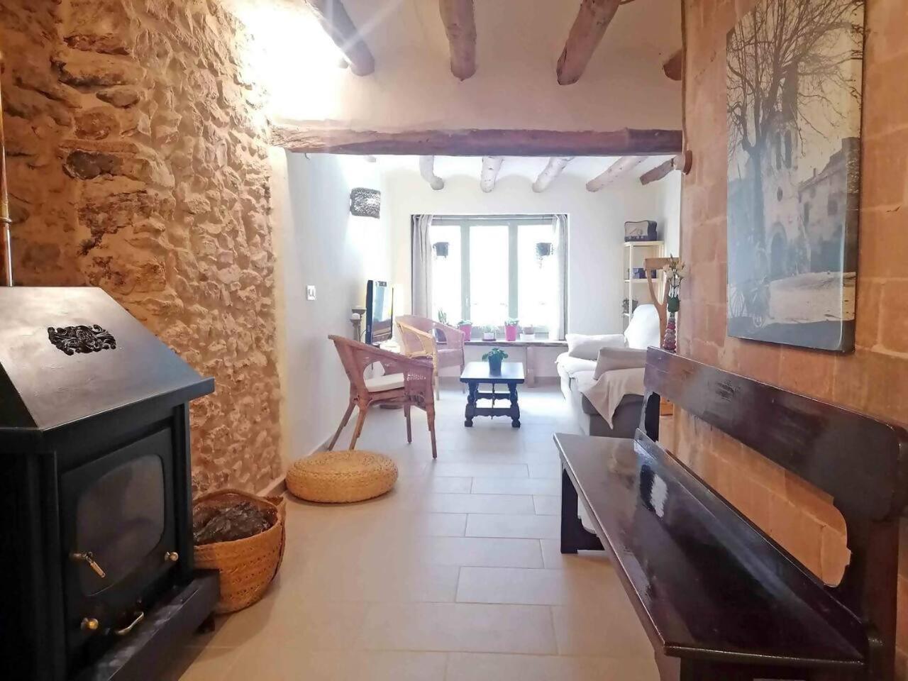 Disfruta de una escapada Rural en Ca la Lola