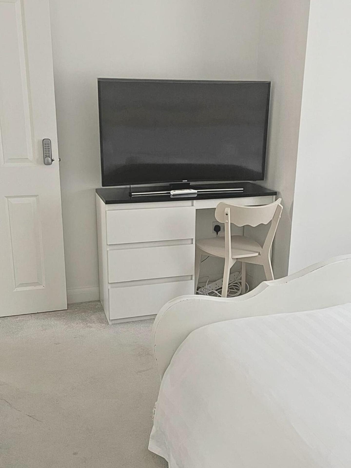 Luxury Home -Private Rooms- 3 mins from Alexandra Hospital, Redditch