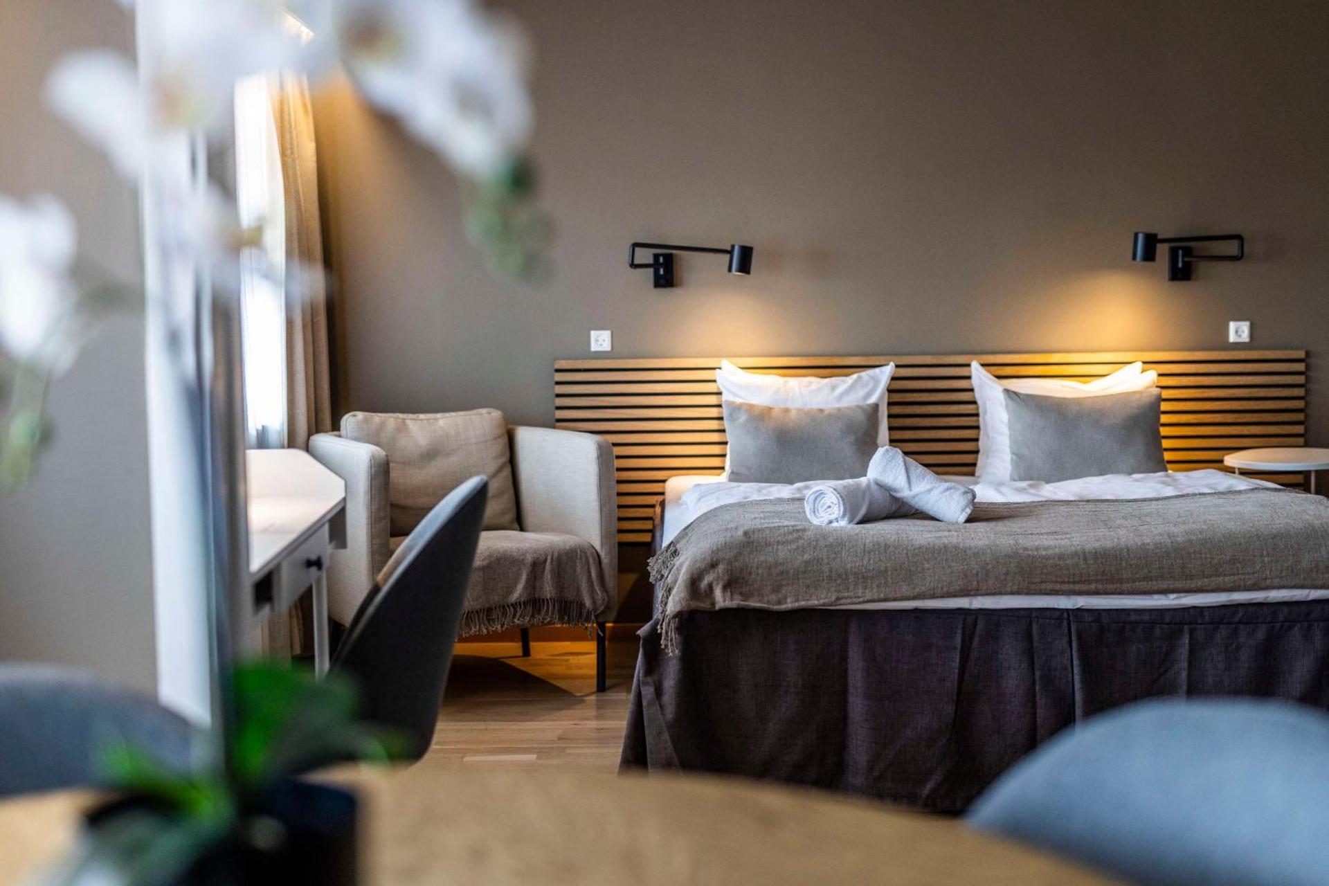 Photo of the whole room