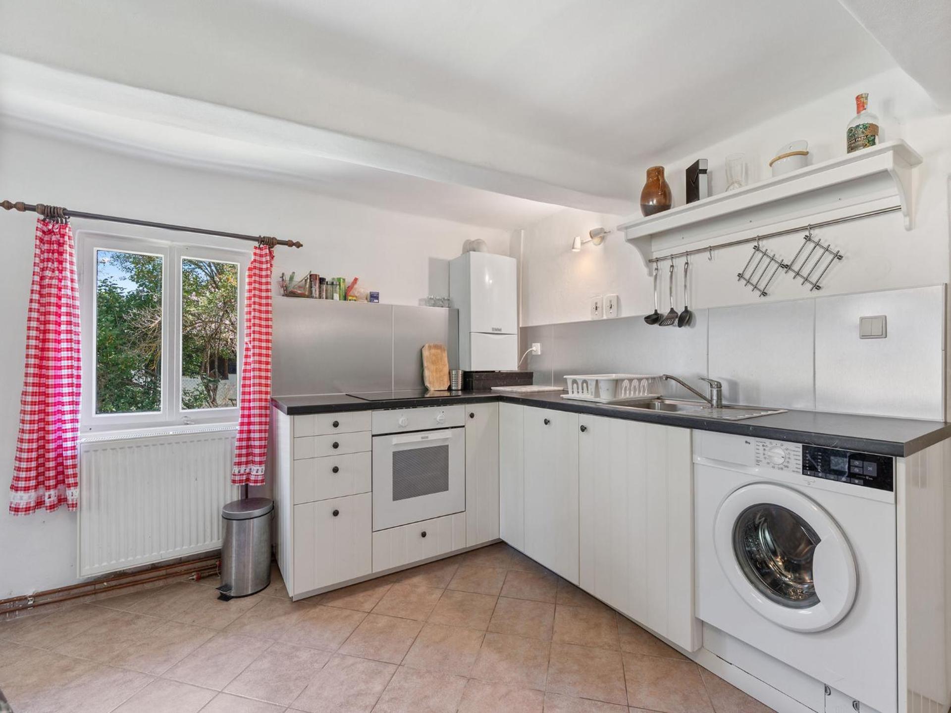 Holiday Home Lenora II by Interhome