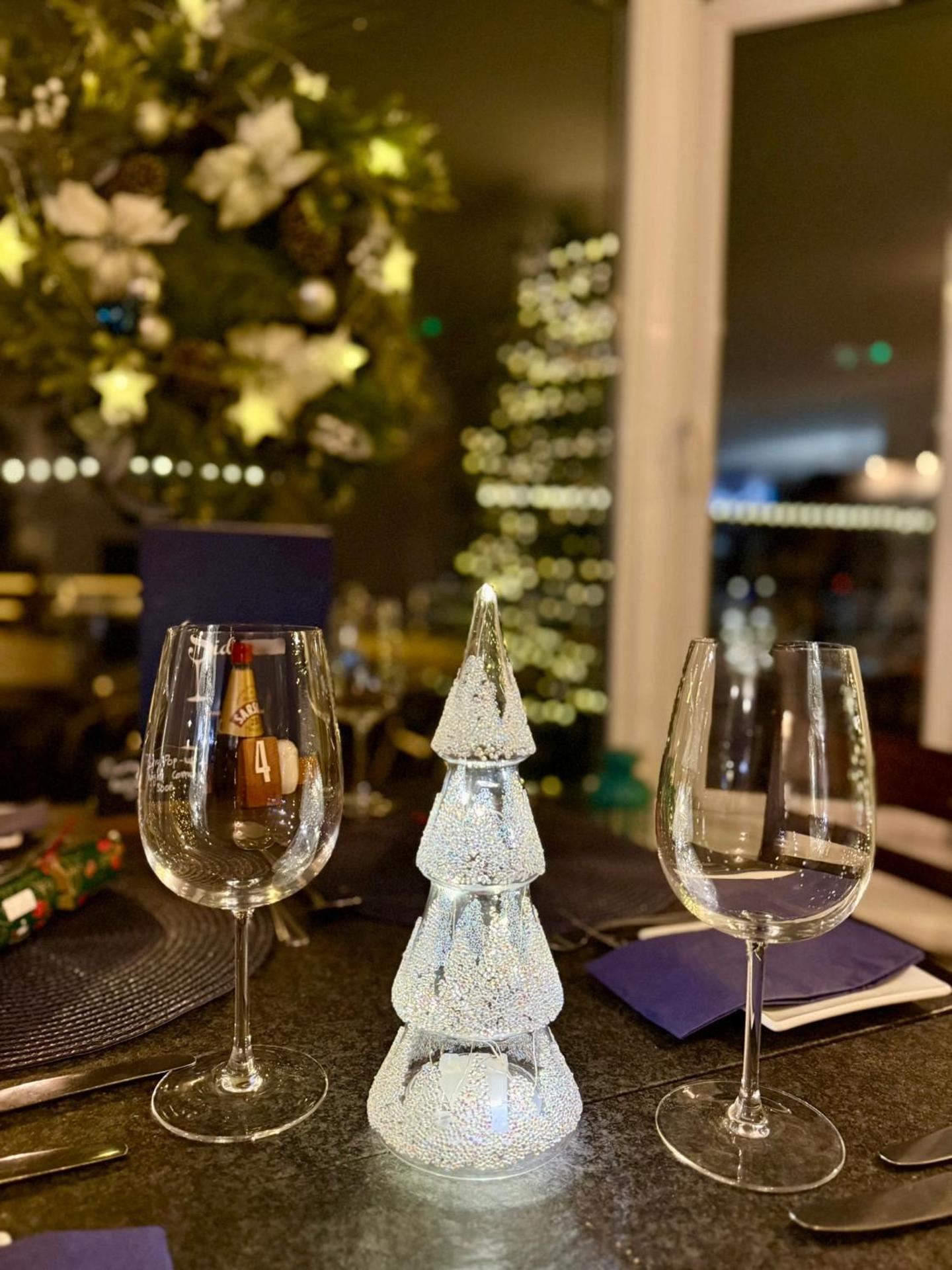 Sids restaurant and bar with rooms