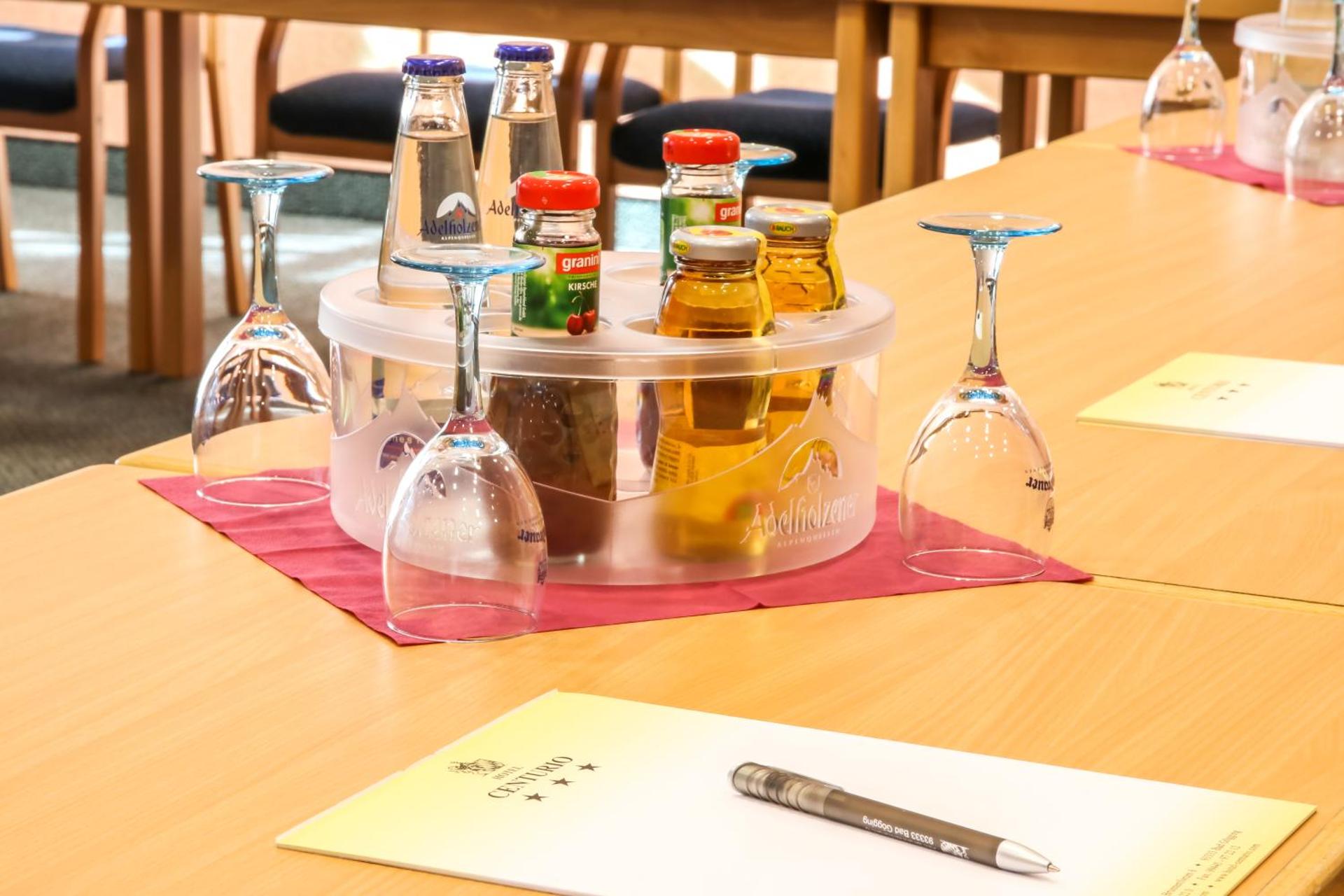 Meeting/conference room