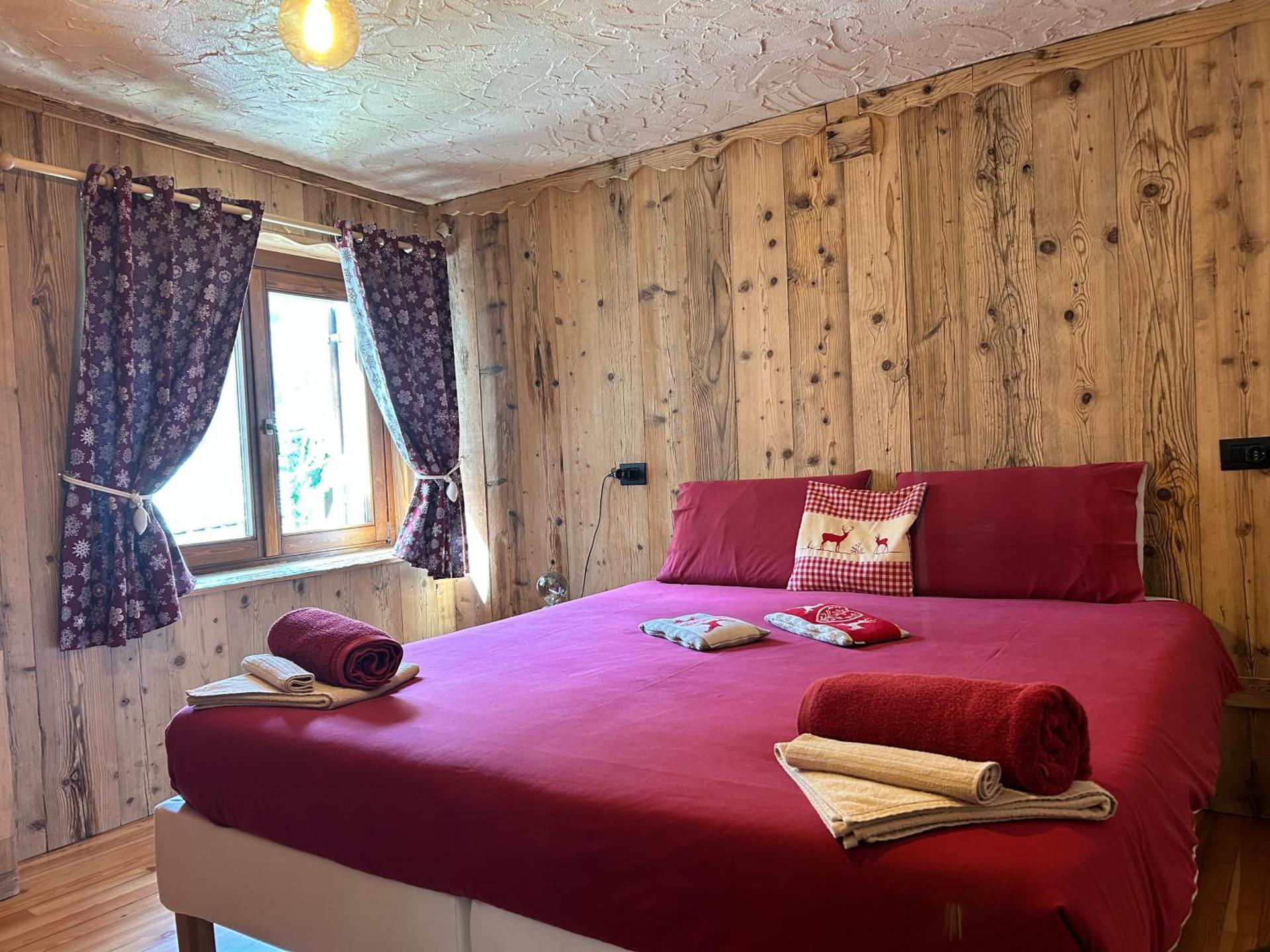 Maison Rongier Mountain apartment COGNE Centro