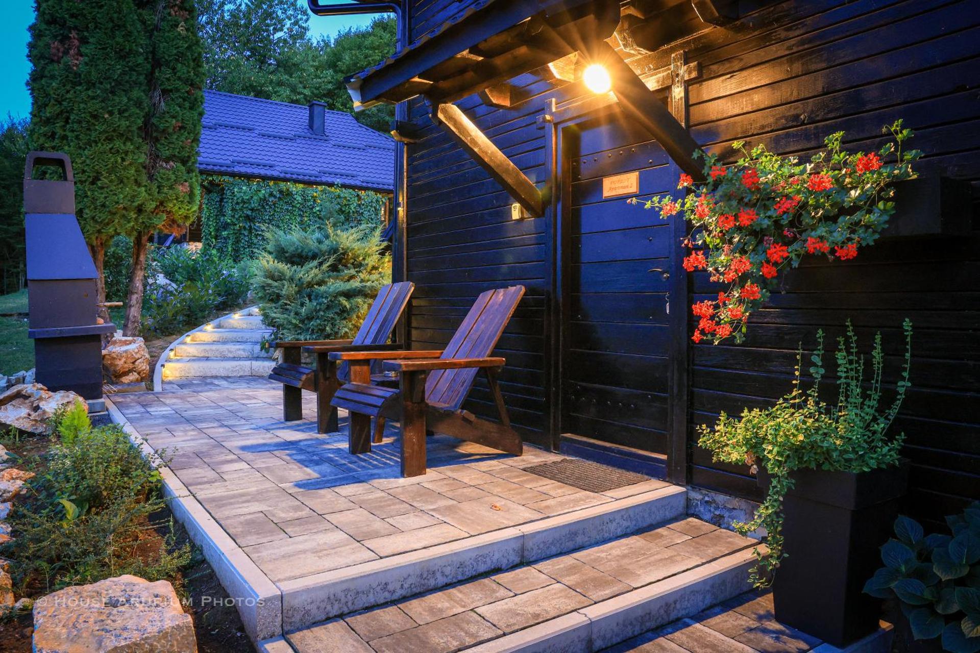 WoodenHouse with two Apartments