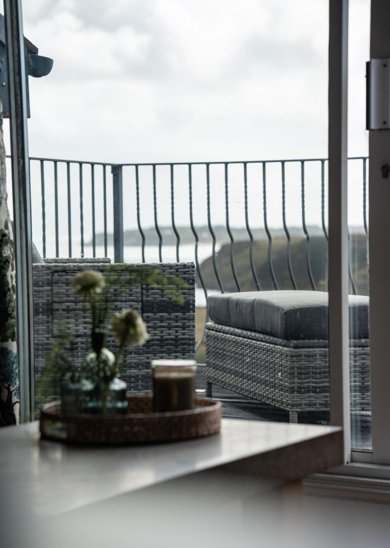 Priory Bay Escapes - Alba