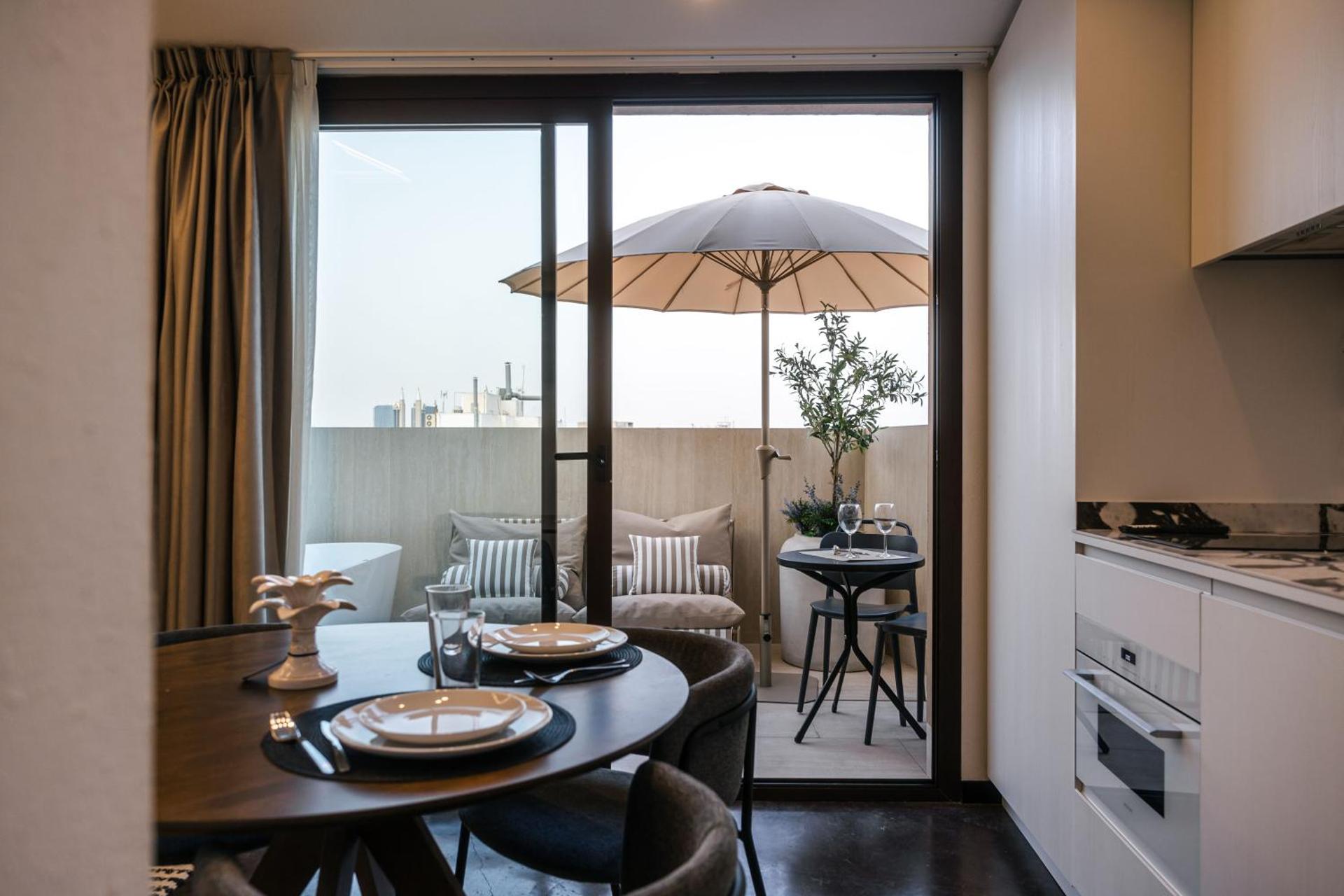 Los 36 by GRUPO CCOMMO