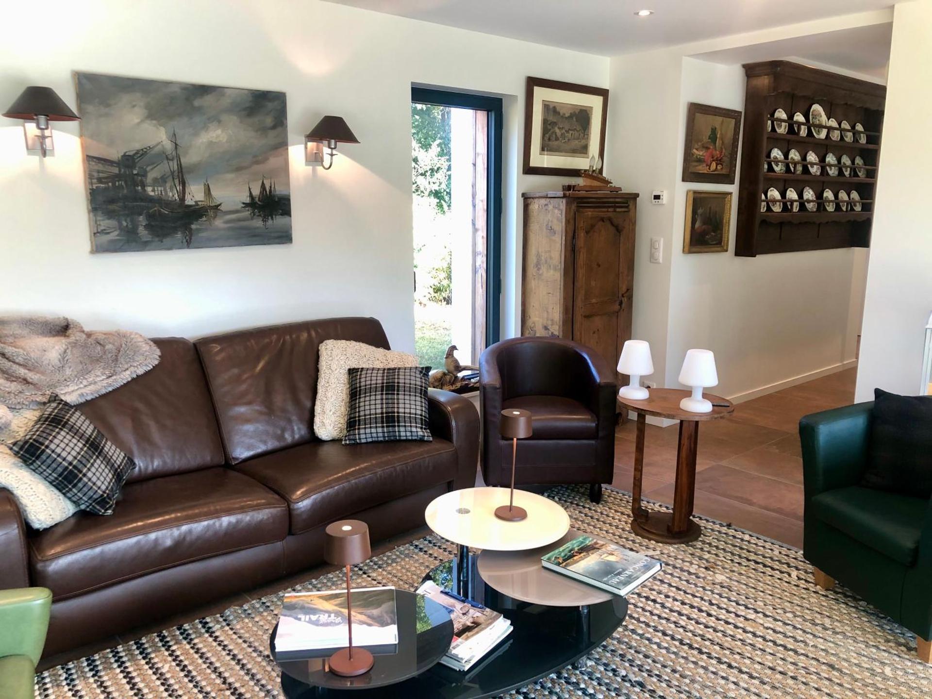 Villa Tidinghi, plage de Rospico à pied