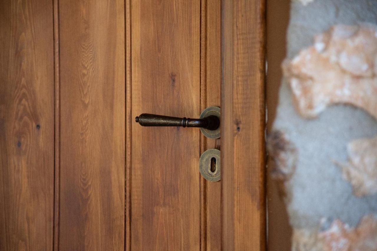 Traditional Stone Guesthouse