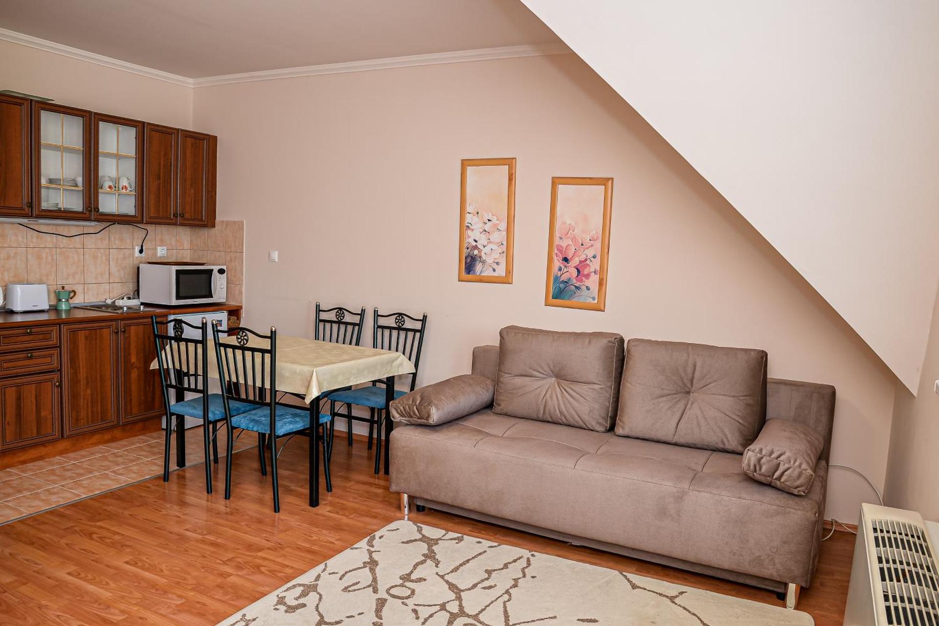 One-Bedroom Apartment with Balcony