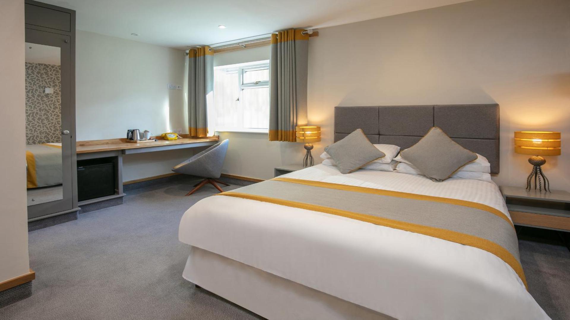 Best Western Compass Inn