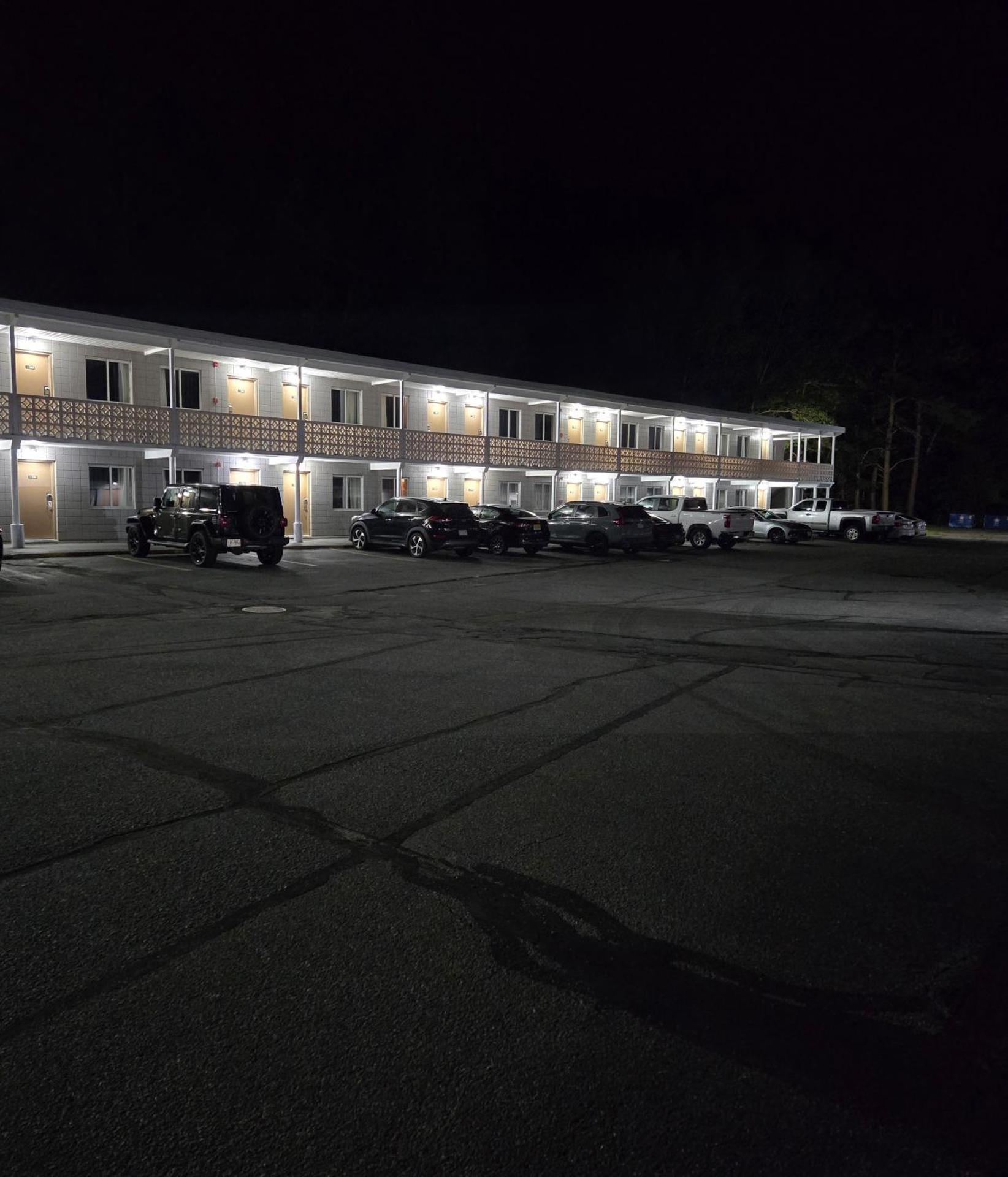 Nashoba Valley Inn & Suites