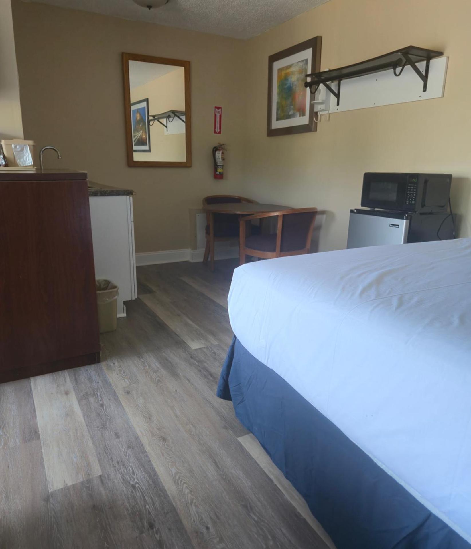 Nashoba Valley Inn & Suites