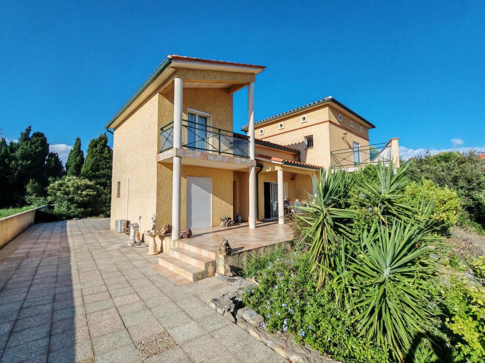 Chambre privée cosy, salle de bain et terrasse