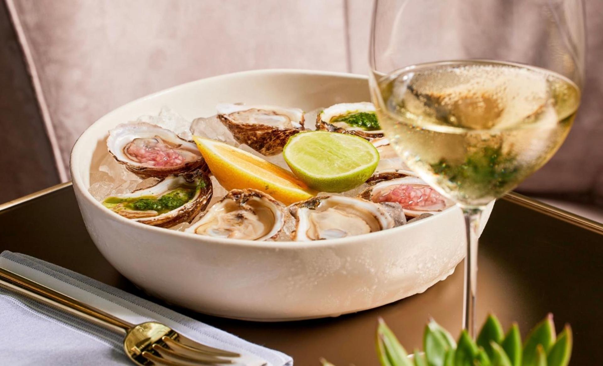 Miami Brickell Condos, Free Parking - AKA Residence