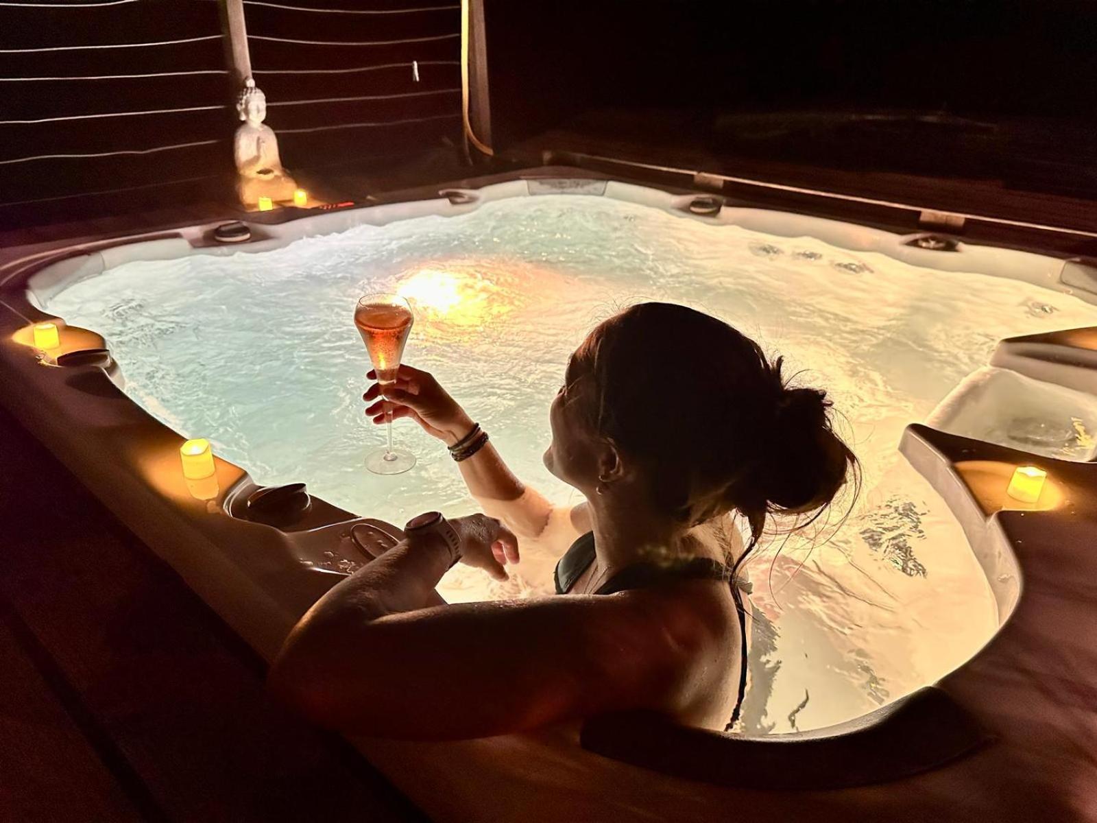 Chalet Chevreuil avec piscine privée