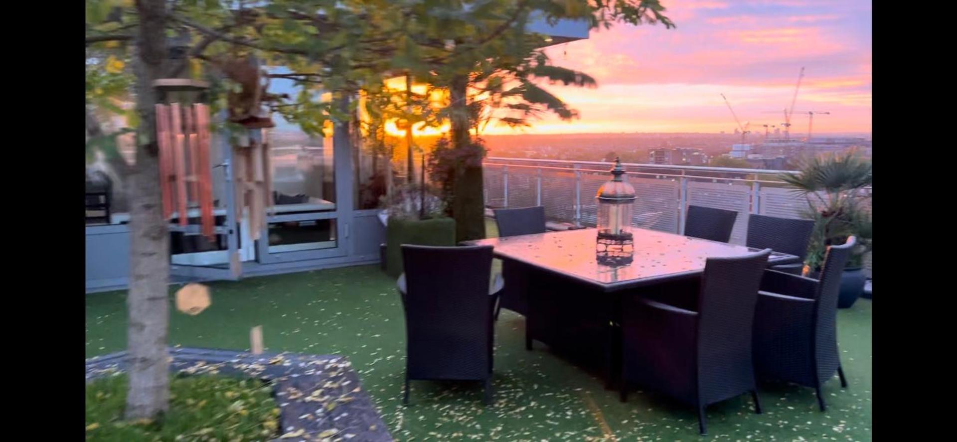 The London Skyline Penthouse