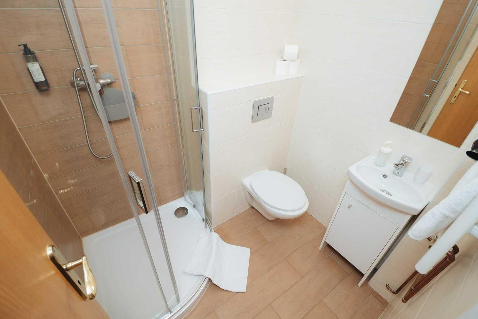 Penzion Mona Rooms & Apartments