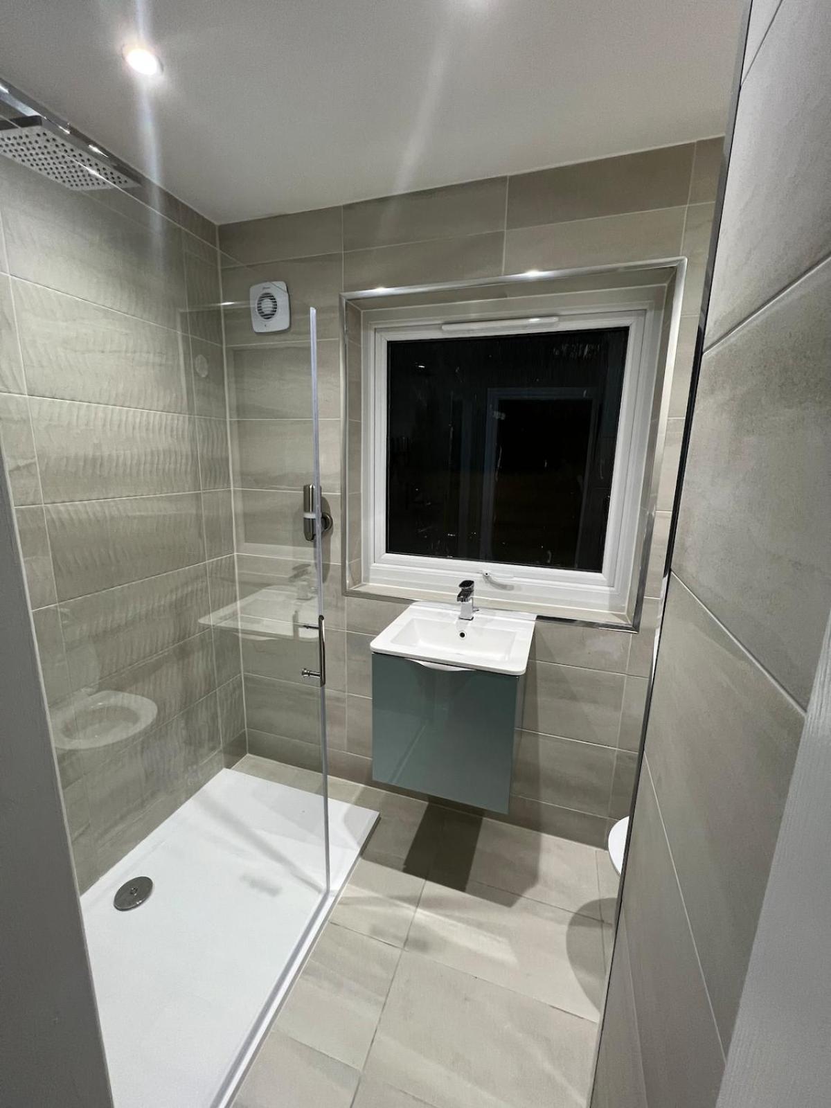 LUXERY 1 Bedroom Apartment - Falkirk