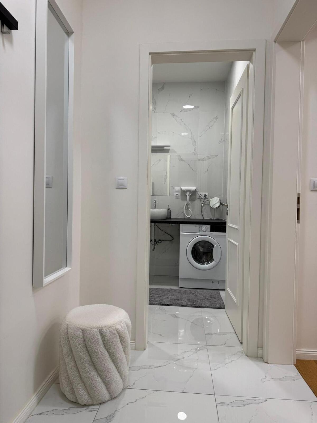 Luxury Modern Apartment with View