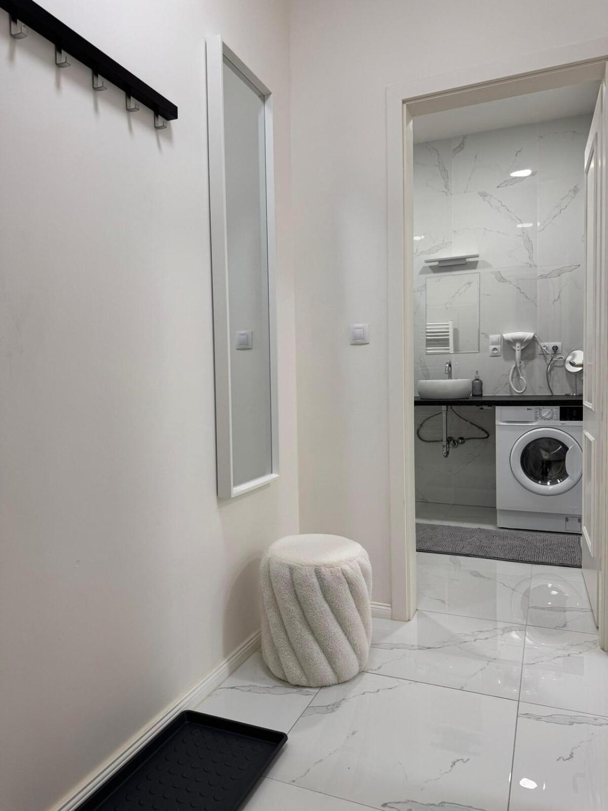 Luxury Modern Apartment with View