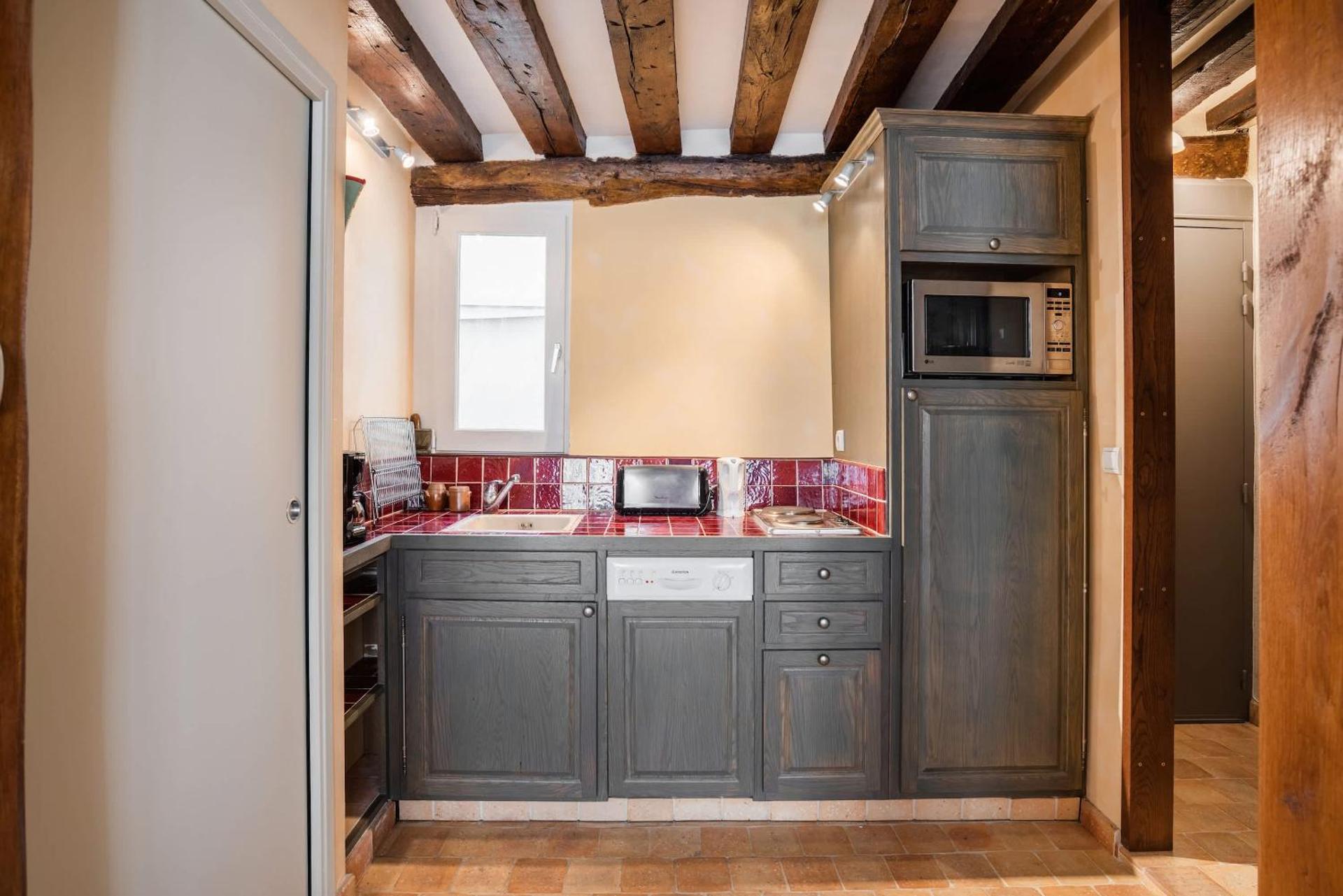 Kitchen or kitchenette