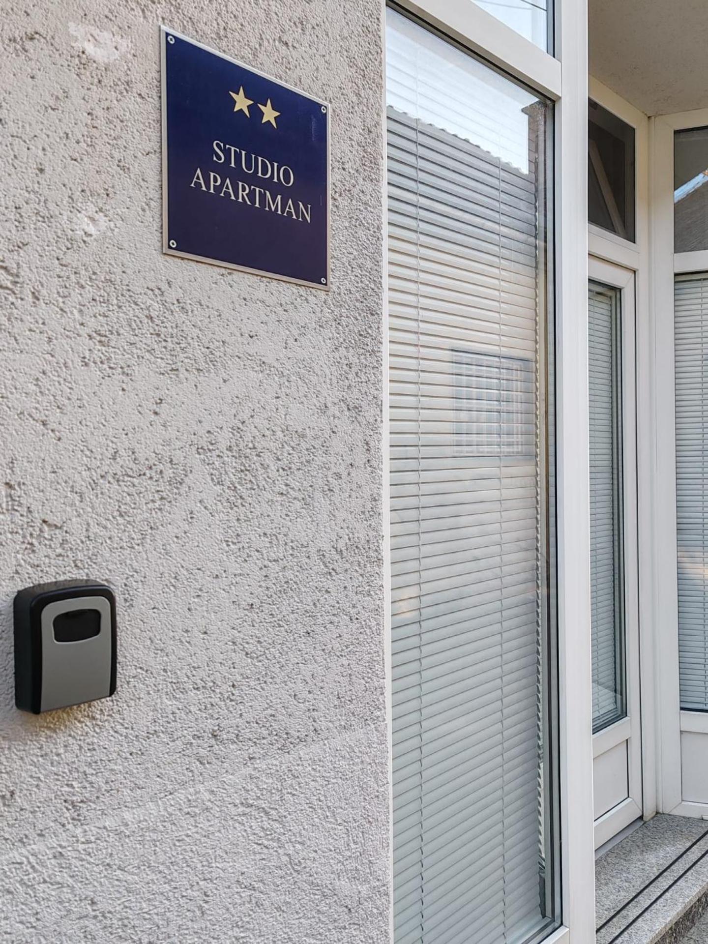 Studio apartman A Zone