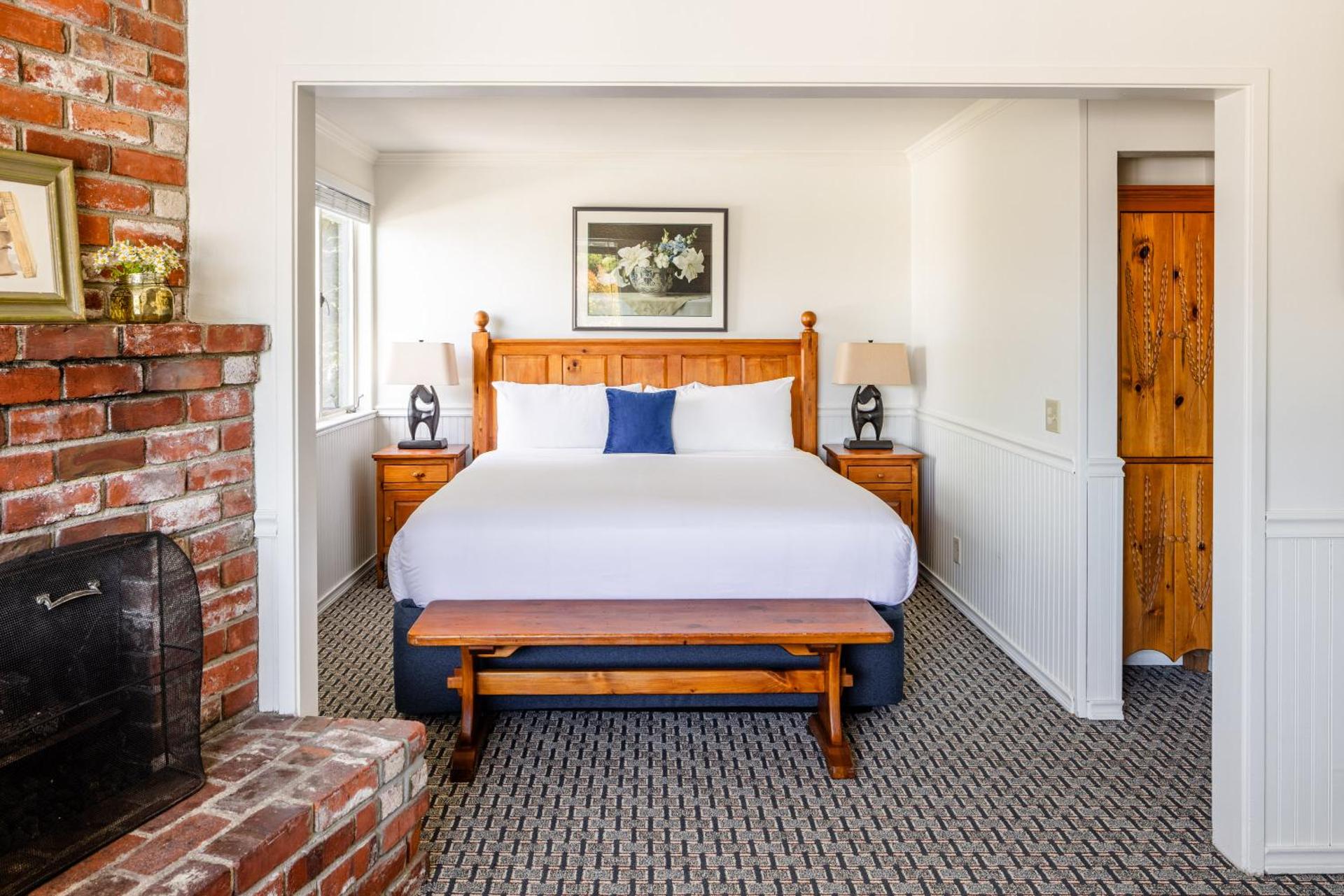 Carmel Fireplace Inn