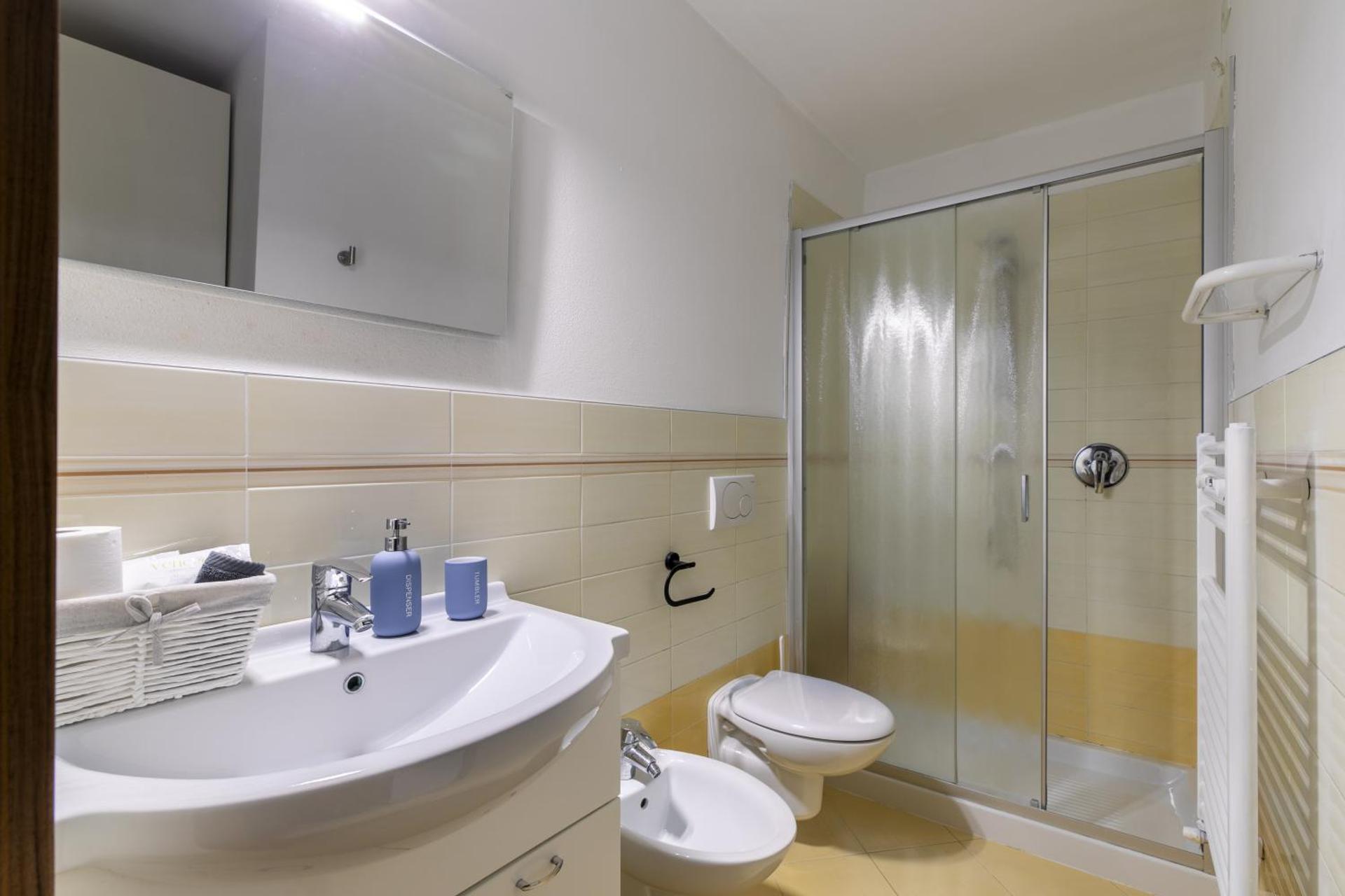 i-HOMES Pescaria Apartment