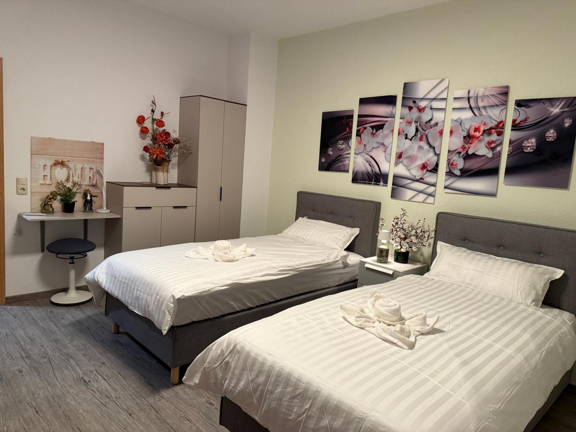 Käthe-Kollwitz Straße 54, F1