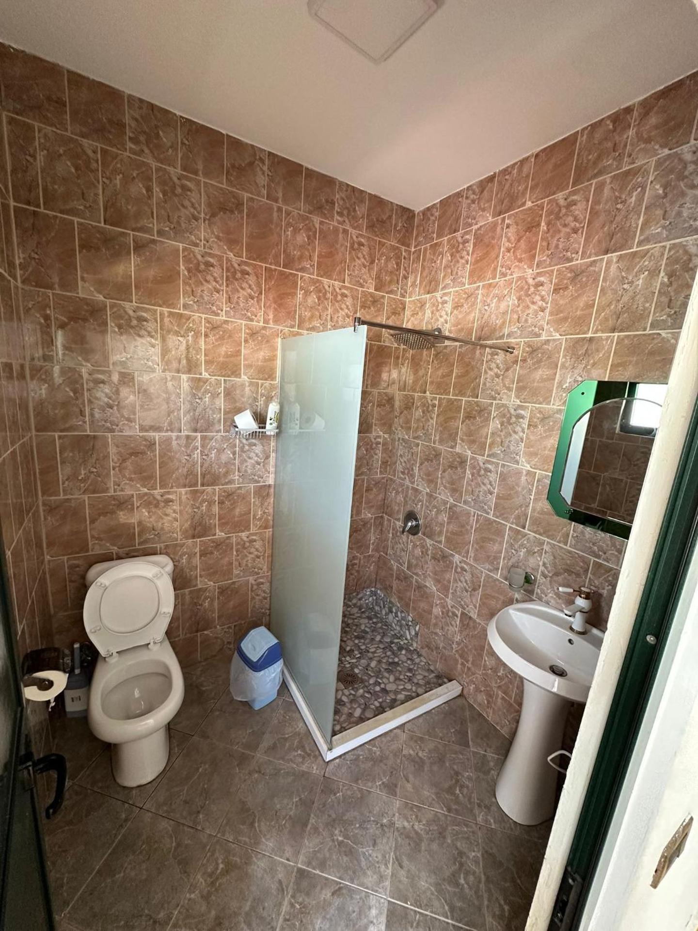 Hotel Rooms jf DHERMI