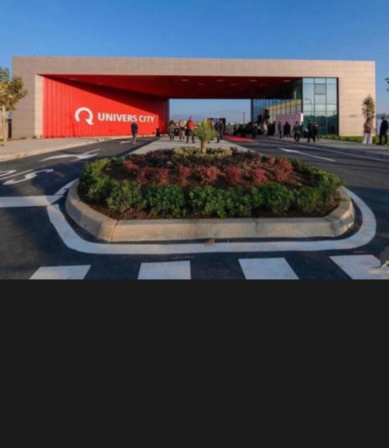 Bratti's Apartment 2 Near Tirana Center And Mother Teresa International Airport