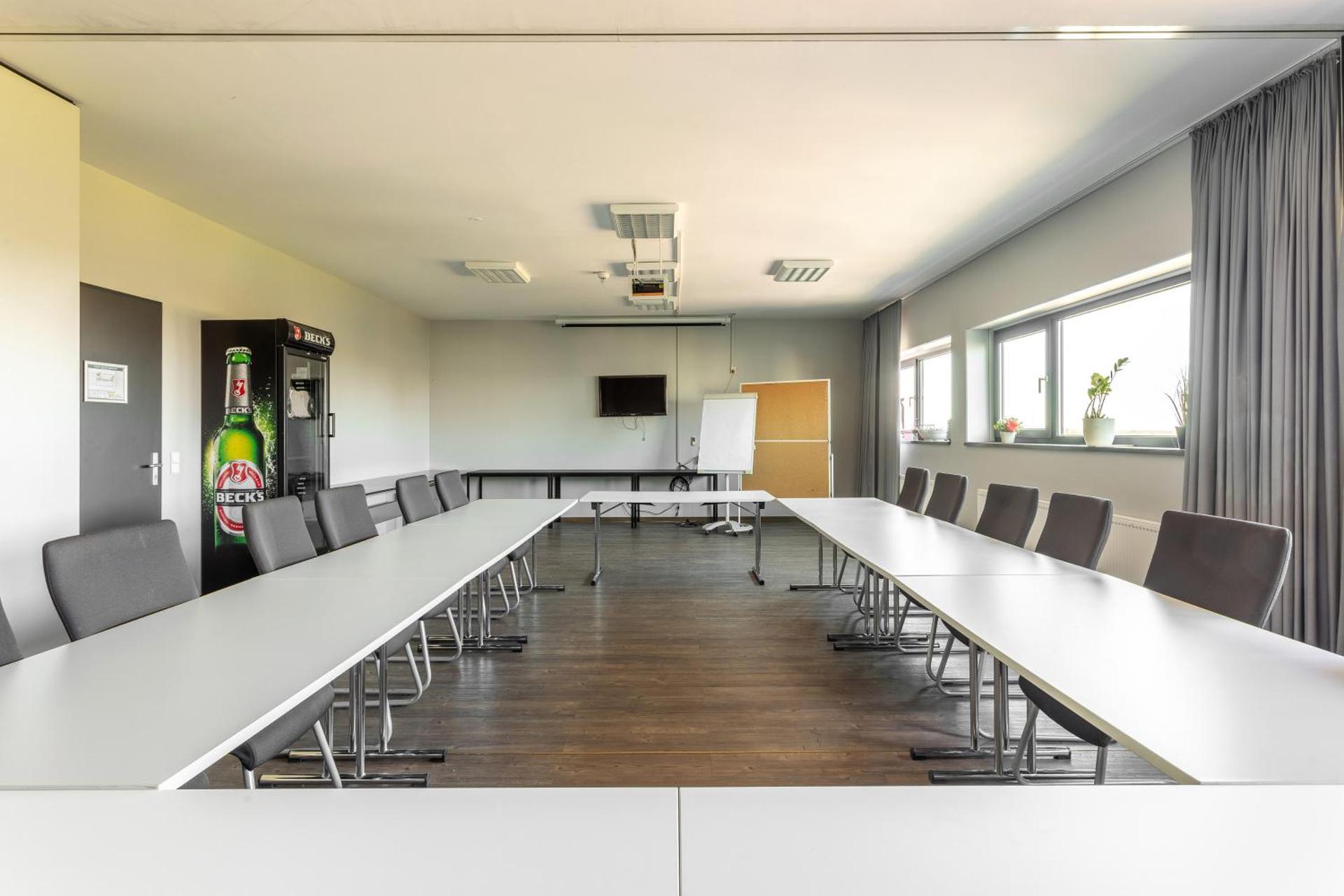 Meeting/conference room