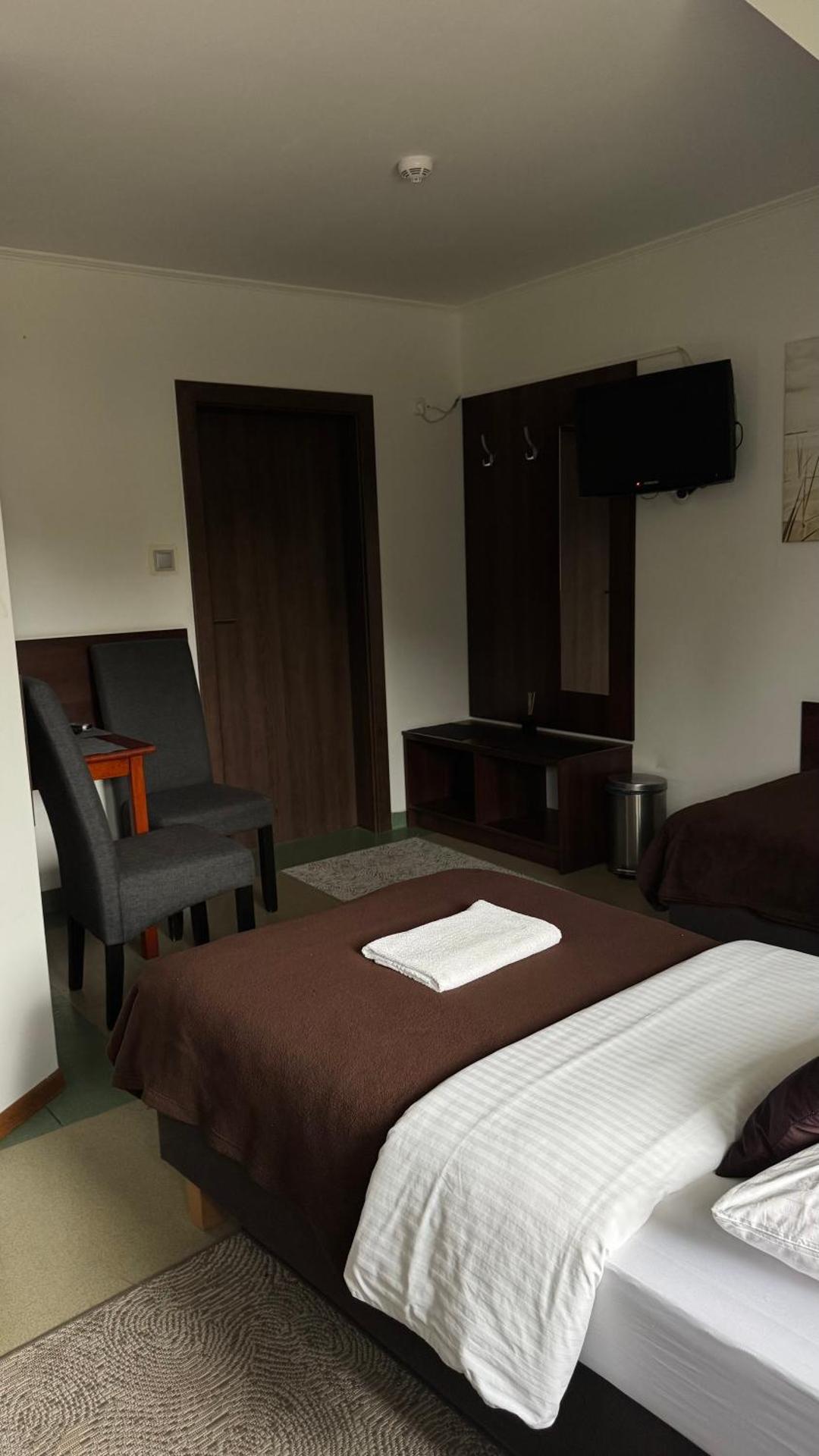 Hotelik - Modlin Airport