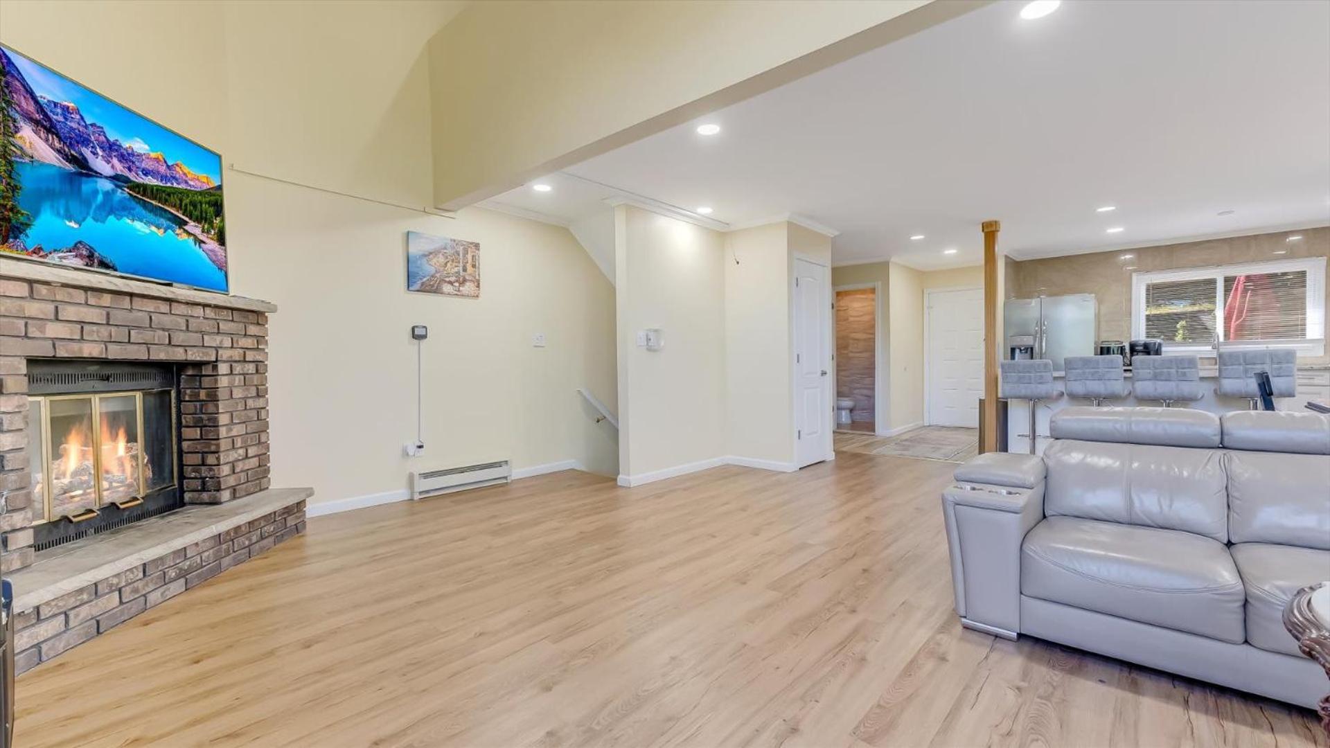 Cozy Modern Camelback House