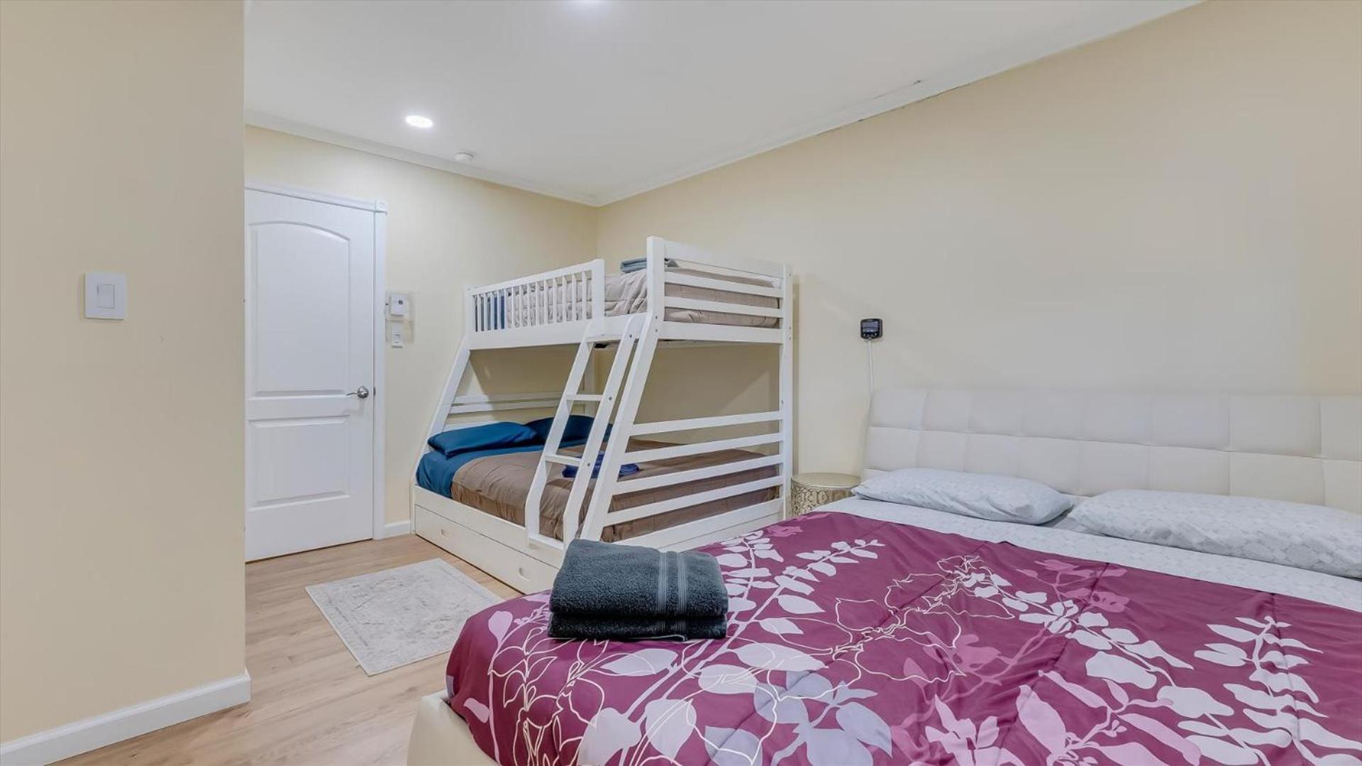 Cozy Modern Camelback House